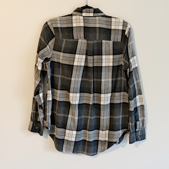 Old Navy Plaid Button Up - Picture 2 of 5